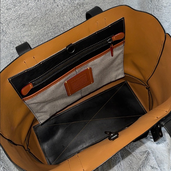 Coach 1941 Gotham Tote with Rexy - Picture 9 of 16